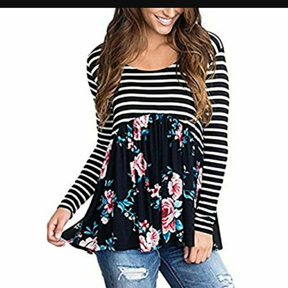 NWT FLORAL BABY DOLL TOP